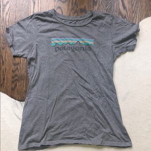 Grey Patagonia t shirt